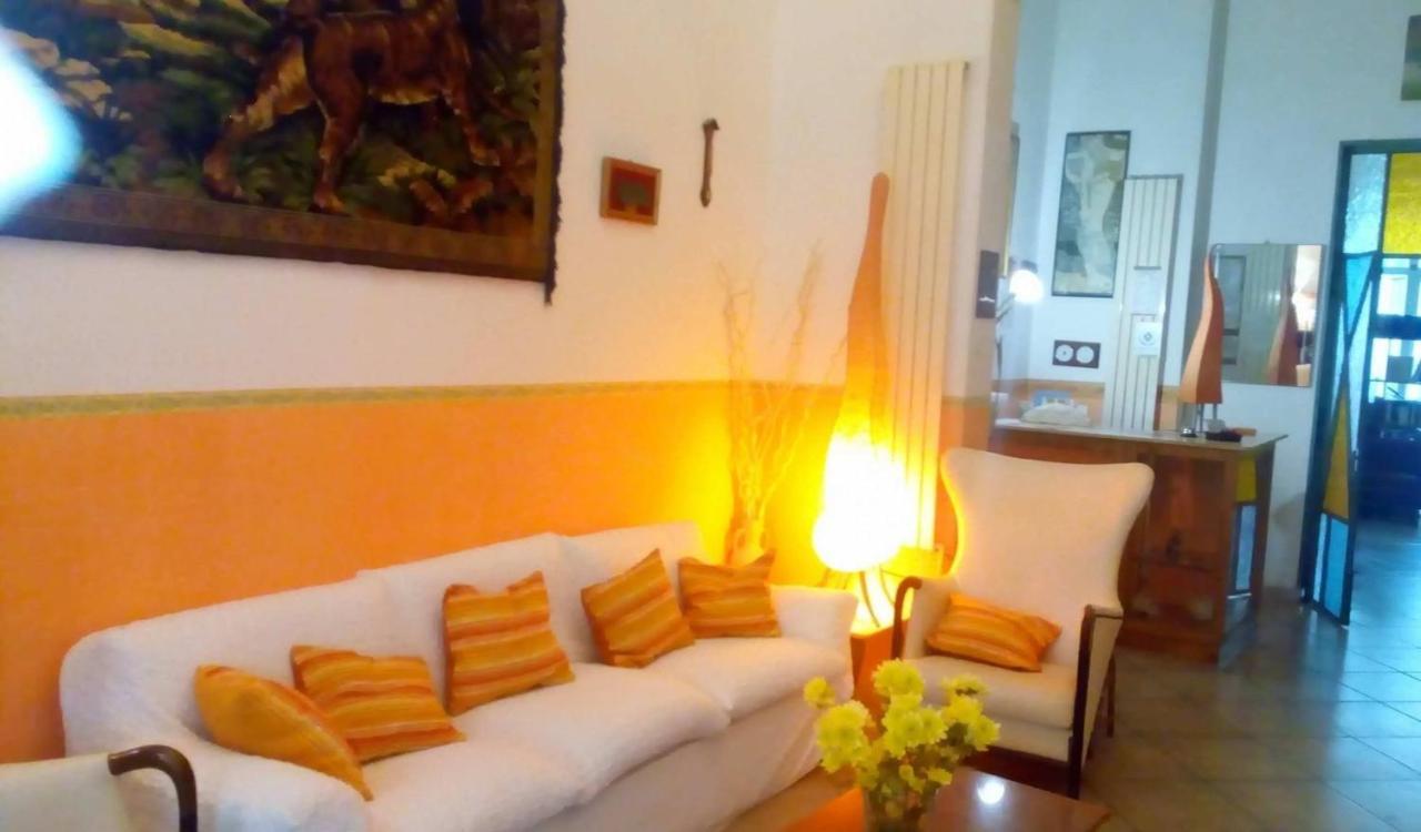 Hotel Villa Morgana Viareggio Bagian luar foto